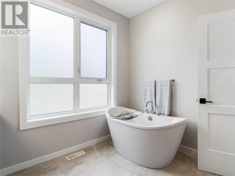 2863 Golf Course Drive, Blind Bay, BC, V0E 1H2 - 31
