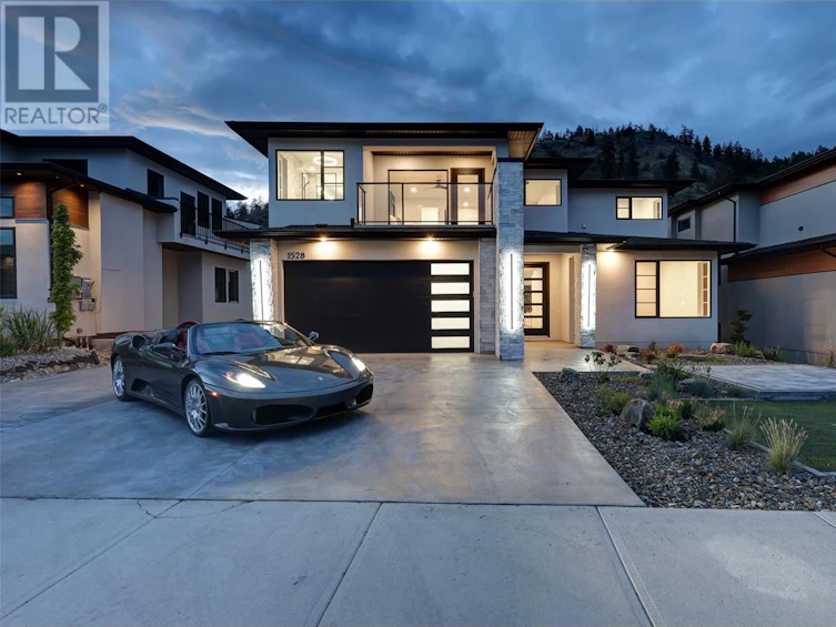 1528 Cabernet Way, West Kelowna, BC, V4T 0E1
