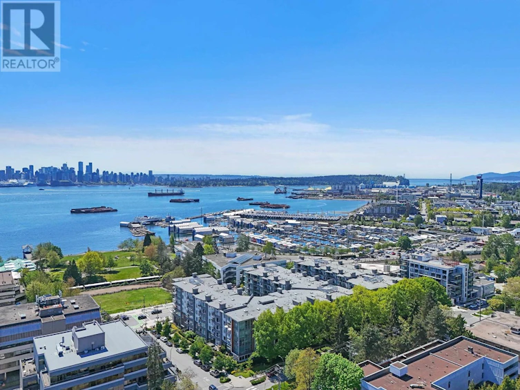 425-255 West 1st Street, North Vancouver, BC, V7M 3G8