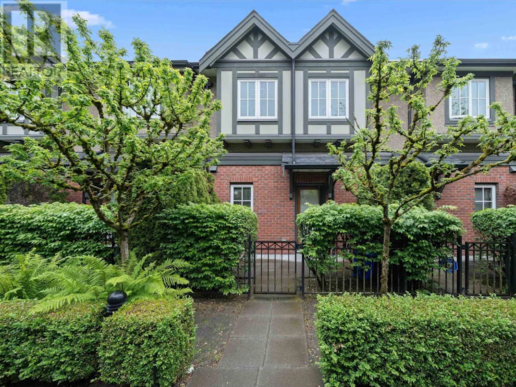 6177 Oak Street, Vancouver, BC, V6M 2W3