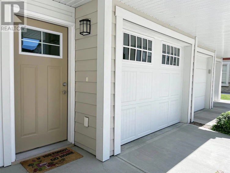 113-3363 Wilson Street, Penticton, BC, V2A 9G7 - 2