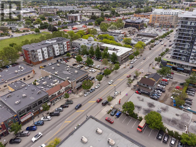306-457 West Avenue, Kelowna, BC, V1Y 4Z3 - 28