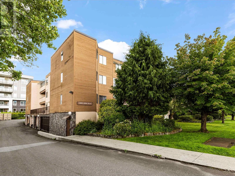 6 - 11900 228th Street, Maple Ridge BC V2X 6L9