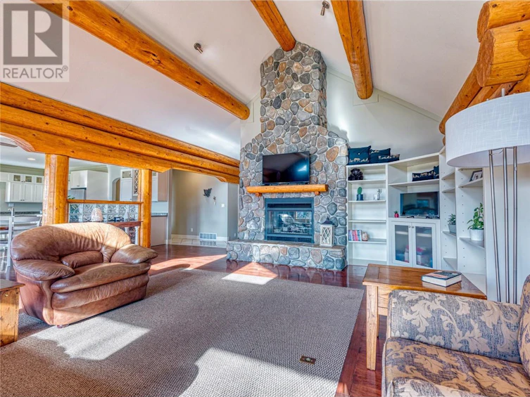 6690 Goose Lake Road, Vernon, BC, V1H 1W2 - 2