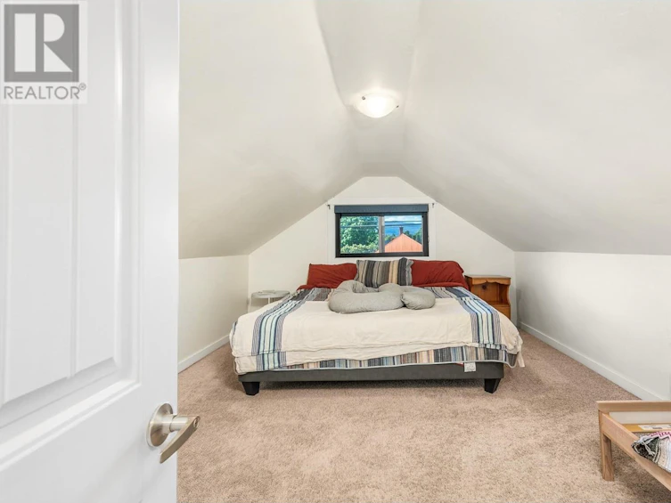 2501 35 Avenue, Vernon, BC, V1T 2S6 - 17