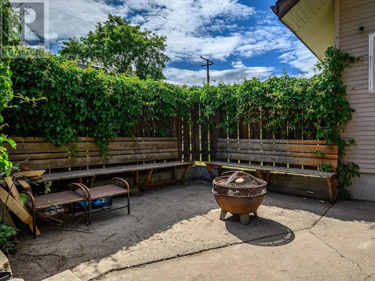 2501 35 Avenue, Vernon, BC, V1T 2S6 - 20