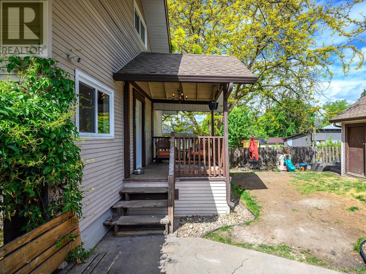 2501 35 Avenue, Vernon, BC, V1T 2S6 - 23