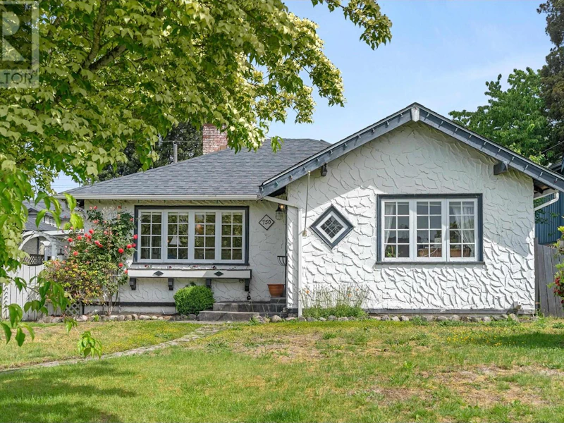 750 E 6th Street, North Vancouver BC V7L 1R6