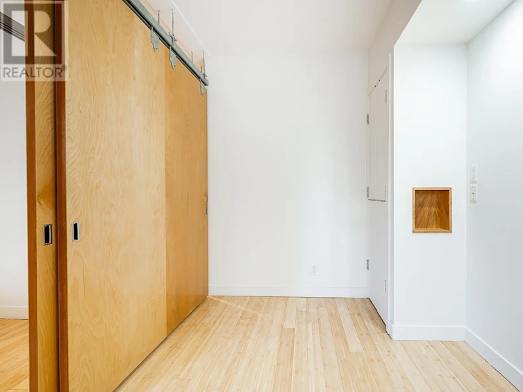 401-1072 Hamilton Street, Vancouver, BC, V6B 2R9 - 19