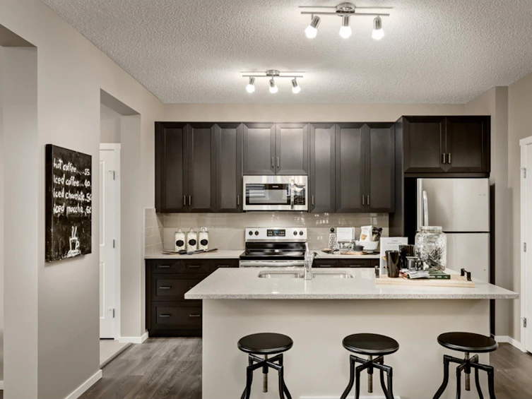 7110 51 Avenue, Beaumont, AB, T4X 2A3 - 2