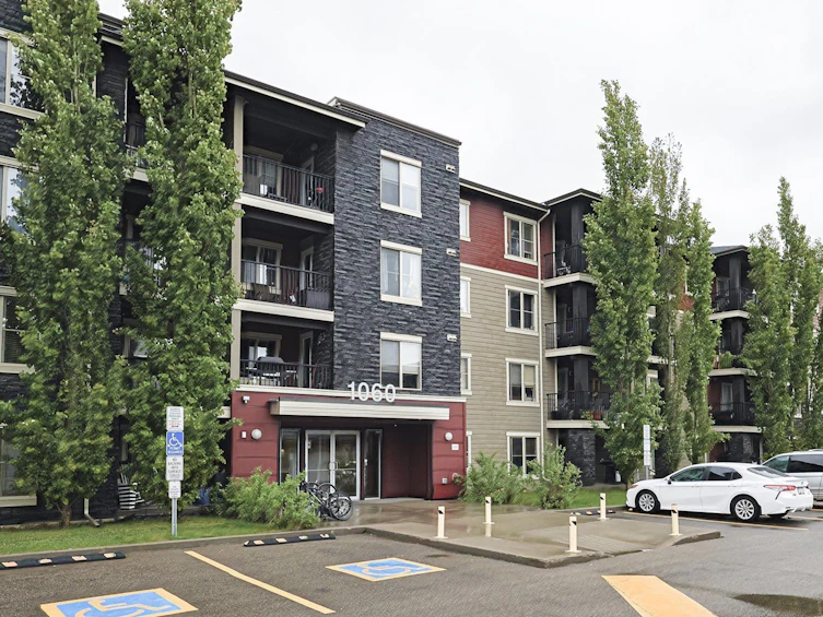 114-1060 Mcconachie Bv NW, Edmonton, AB, T5Y 0W9