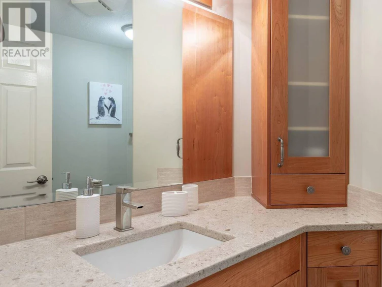 2341 Thacker Drive, West Kelowna, BC, V1Z 1V6 - 23