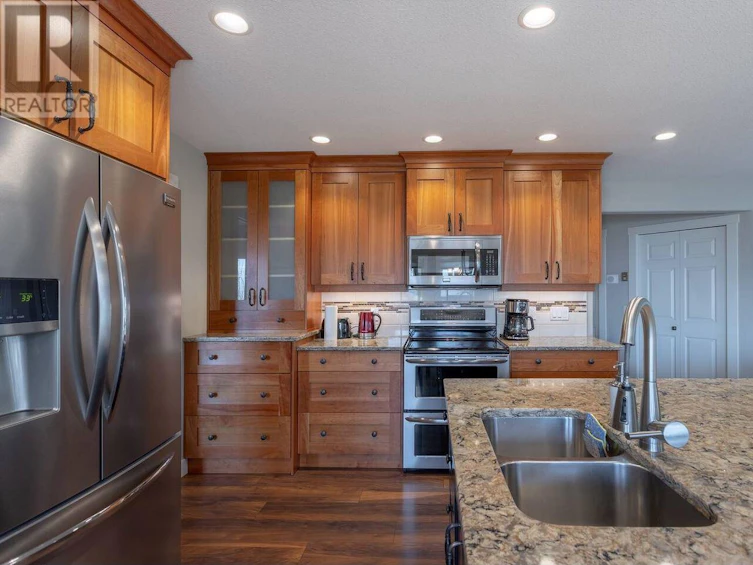 2341 Thacker Drive, West Kelowna, BC, V1Z 1V6 - 6