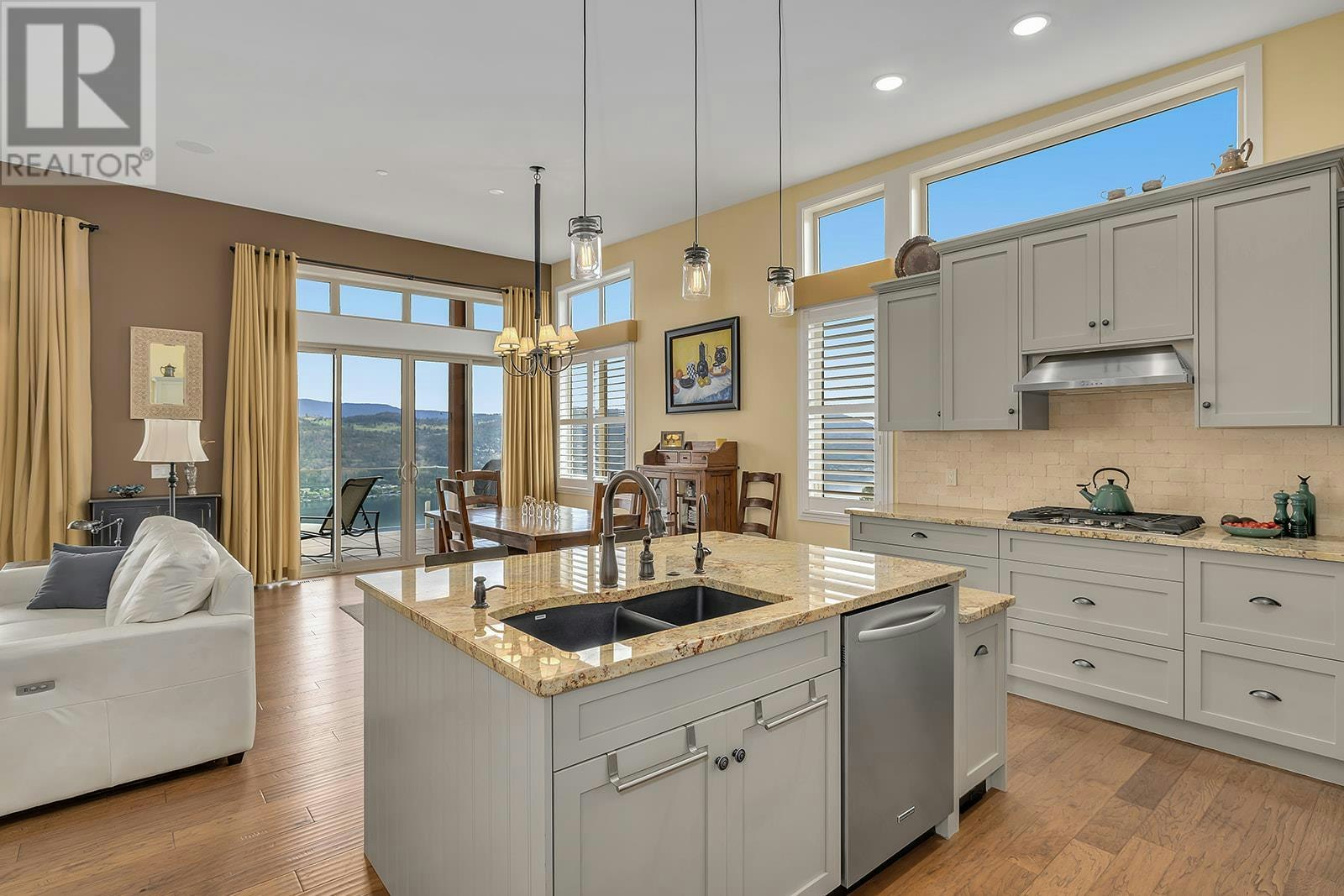 8956 Tavistock Road, Vernon, BC - 10