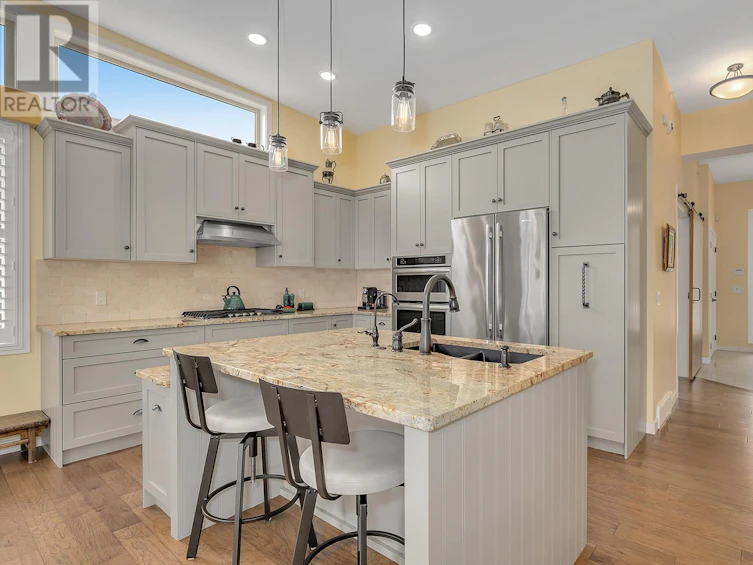 8956 Tavistock Road, Vernon, BC - 11