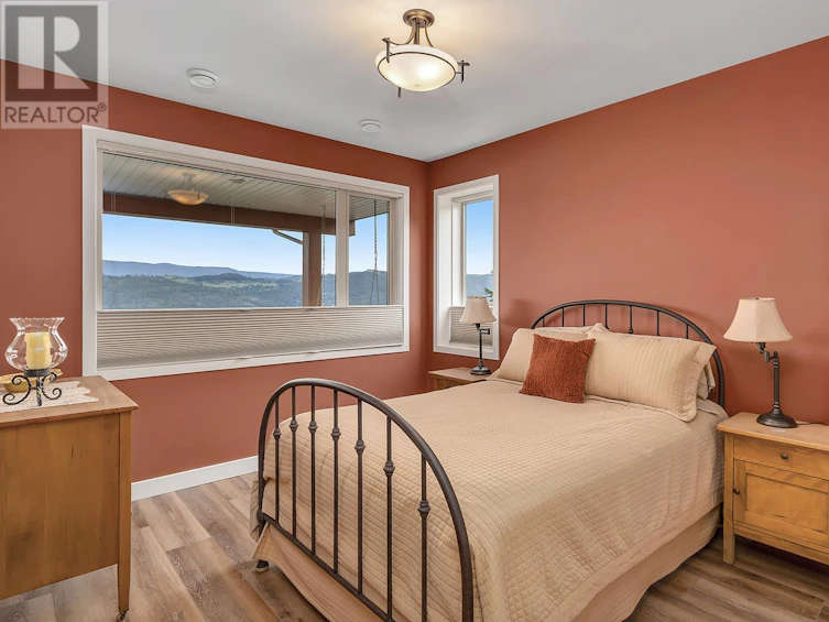8956 Tavistock Road, Vernon, BC - 21