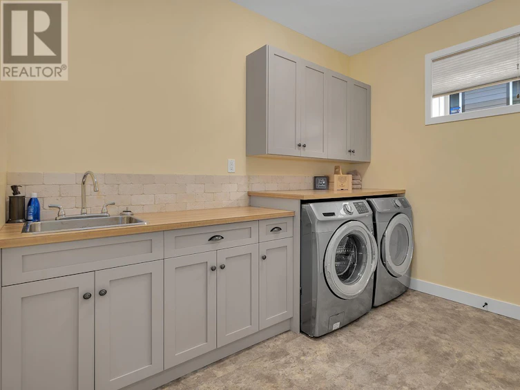 8956 Tavistock Road, Vernon, BC - 34