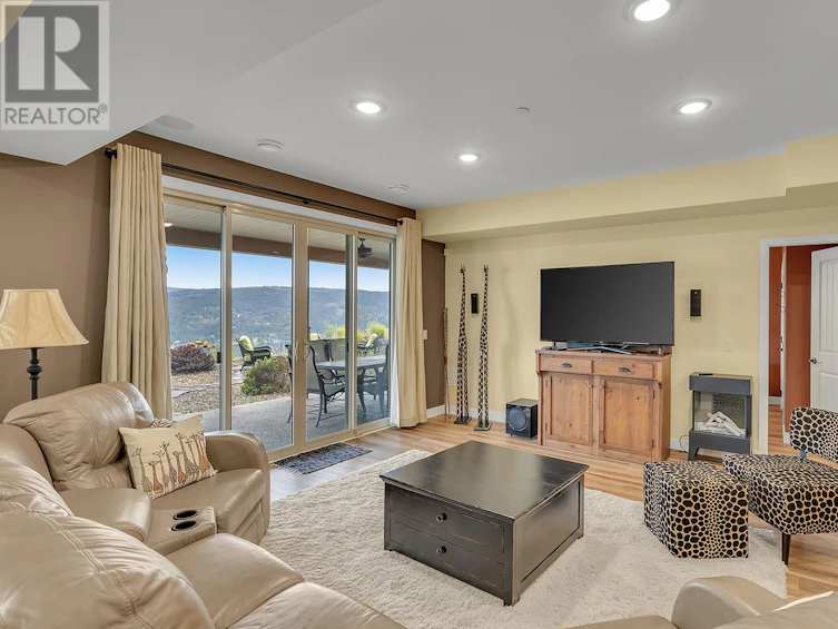 8956 Tavistock Road, Vernon, BC - 39