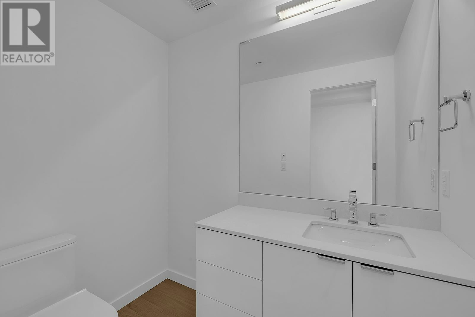 102-4071 Lakeshore Road, Kelowna, BC, V1W 1V7 - 25