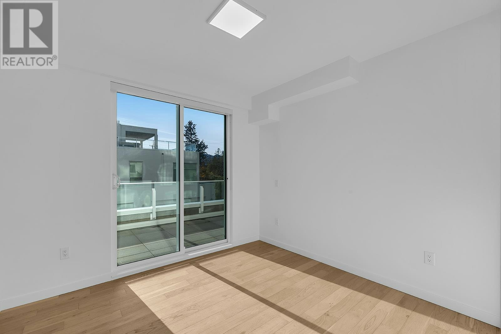 102-4071 Lakeshore Road, Kelowna, BC, V1W 1V7 - 26