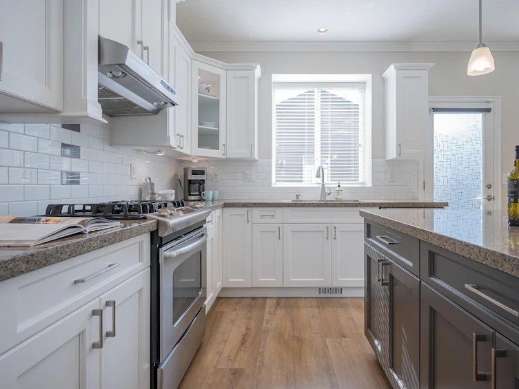 6941 208b Street, Langley, BC, V2Y 0G3 - 11