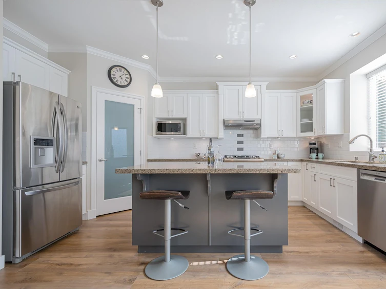 6941 208b Street, Langley, BC, V2Y 0G3 - 8
