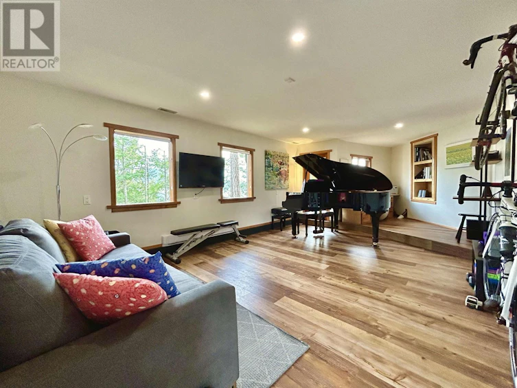 395 Skyline Drive, Gibsons, BC, V0N 1V8 - 32