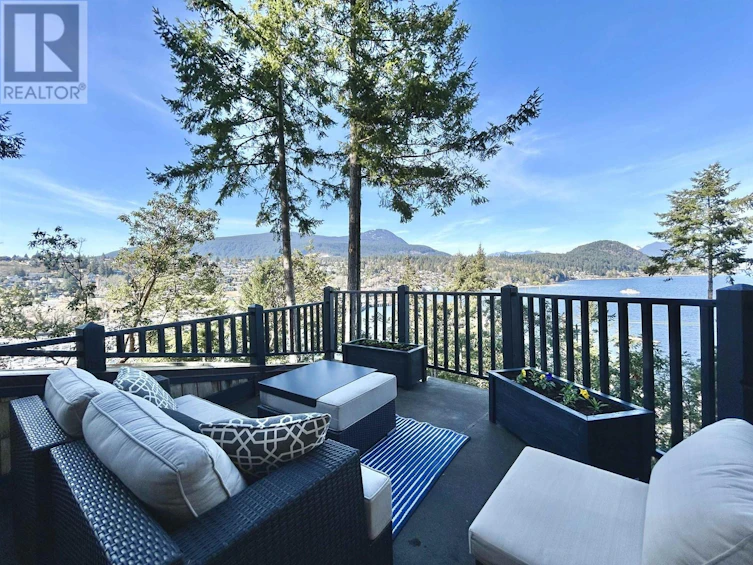 395 Skyline Drive, Gibsons, BC, V0N 1V8 - 5