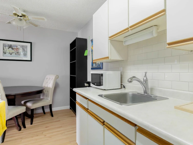 306-9477 Cook Street, Chilliwack, BC, V2P 4J8 - 10