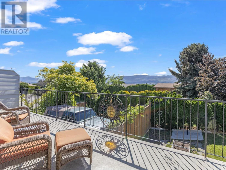 1141 Perley Road, West Kelowna, BC, V1Z 2T3 - 16