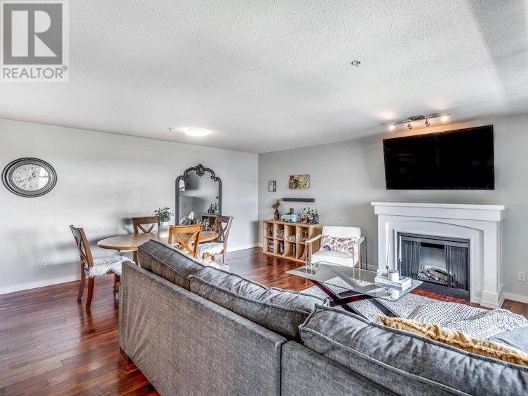 518-2988 Silver Springs Boulevard, Coquitlam, BC, V3E 3R6 - 19