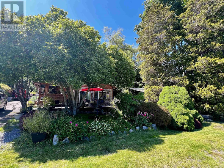 283 Cochrane Road, Gibsons, BC, V0N 1V8 - 3