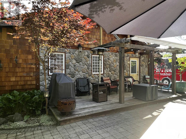 283 Cochrane Road, Gibsons, BC, V0N 1V8 - 30