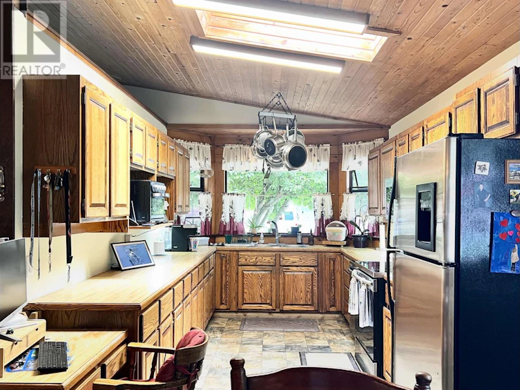 283 Cochrane Road, Gibsons, BC, V0N 1V8 - 8