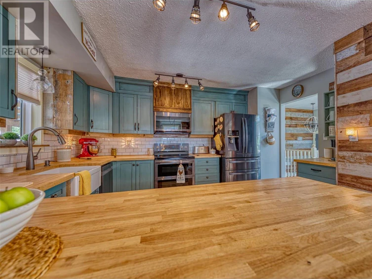 4446 Cedar Hill Road, Falkland, BC, V0E 1W1 - 18