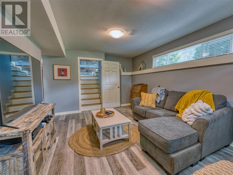 4446 Cedar Hill Road, Falkland, BC, V0E 1W1 - 38