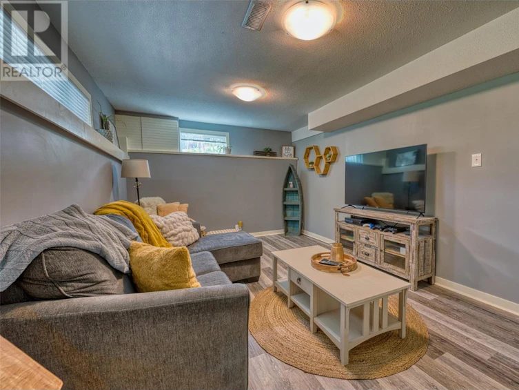 4446 Cedar Hill Road, Falkland, BC, V0E 1W1 - 42