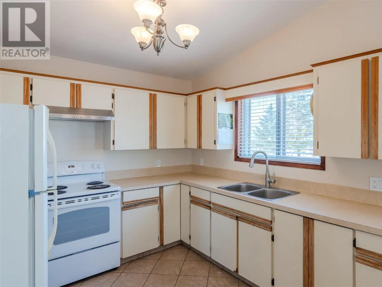 8502 32nd Avenue, Osoyoos, BC, V0H 1V1 - 13