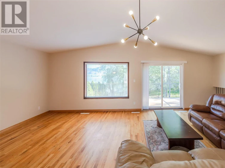 8502 32nd Avenue, Osoyoos, BC, V0H 1V1 - 9