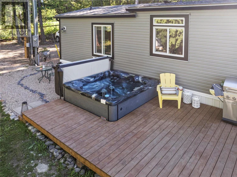 1395 Taylor Road, Sorrento, BC, V0E 2W1 - 38