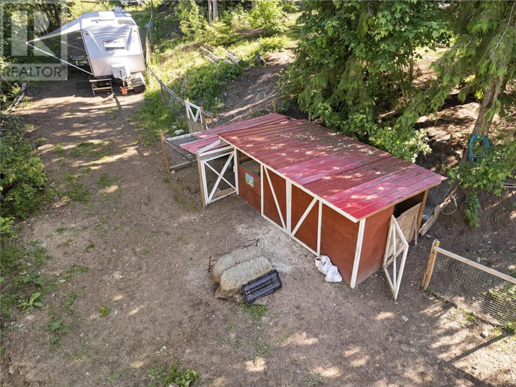 1395 Taylor Road, Sorrento, BC, V0E 2W1 - 43