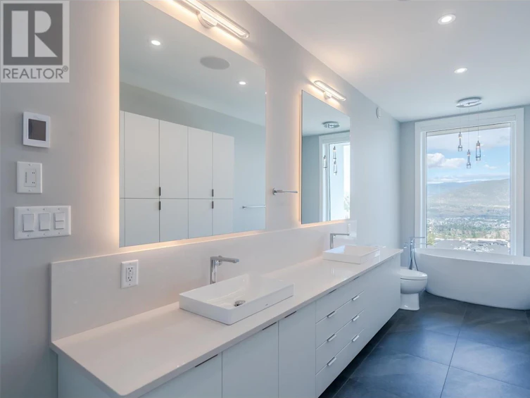1112 Syer Road, Penticton, BC, V2A 9G4 - 8