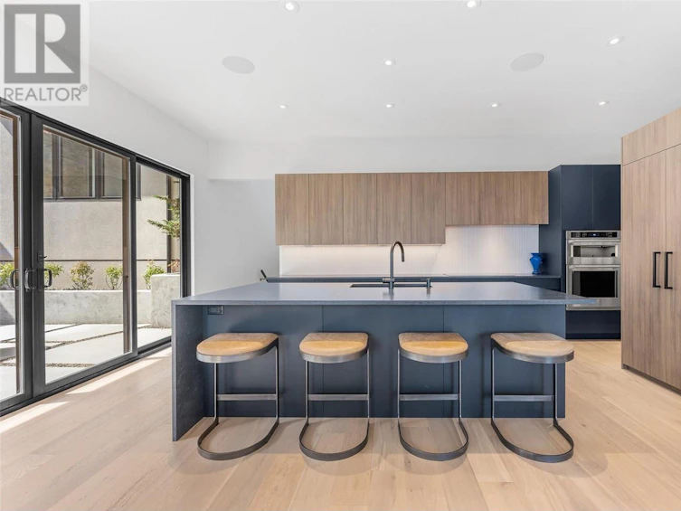 730 Pinehaven Court, Kelowna, BC, V1V 2Y3 - 10