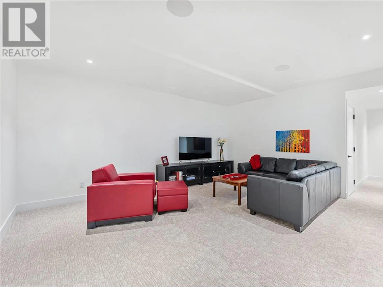 730 Pinehaven Court, Kelowna, BC, V1V 2Y3 - 40