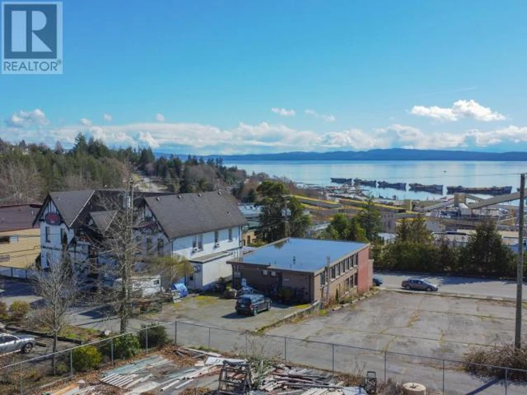 3 Marine Avenue, Powell River, BC - 7