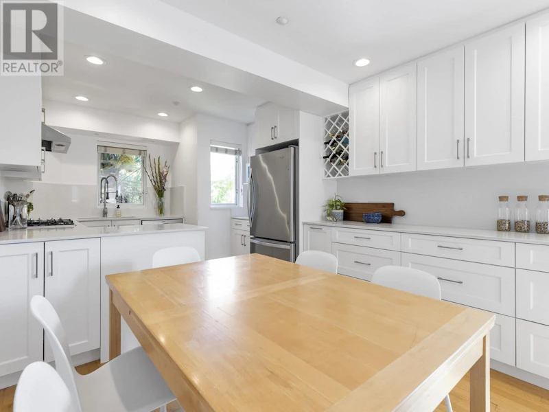 1433 Maple Street, Vancouver BC V6J 3S1