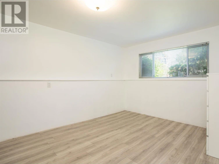 3325 Winlaw Place, Vancouver, BC, V5M 3G5 - 15
