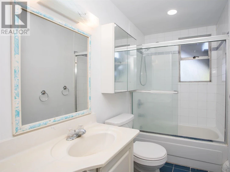 3325 Winlaw Place, Vancouver, BC, V5M 3G5 - 18