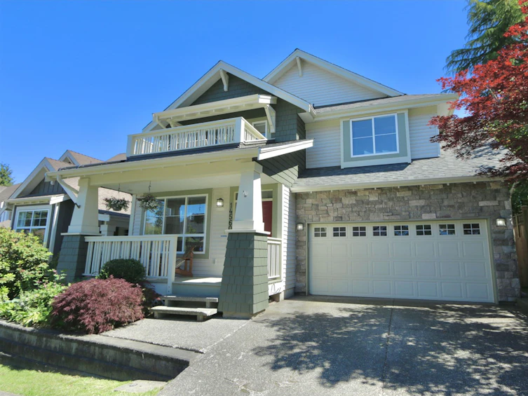 14560 33b Avenue, Surrey, BC, V4P 3M9