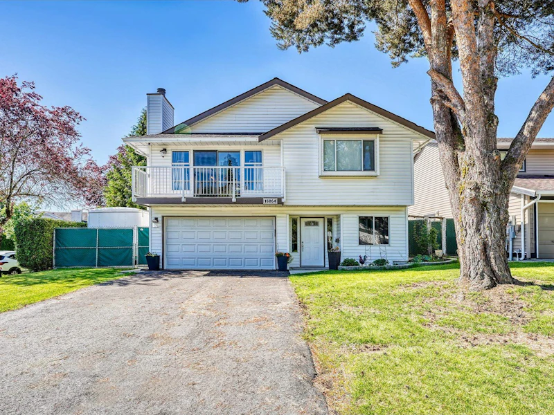 15864 98th Avenue, Surrey BC V4N 2V3
